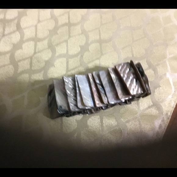 Shell Bracelet - Picture 3 of 5